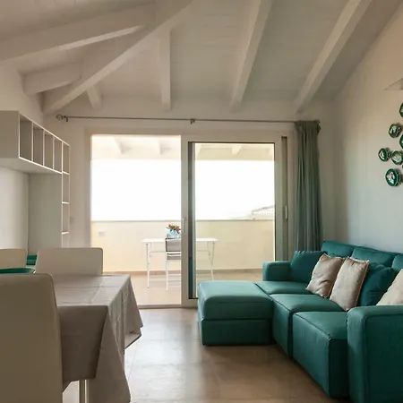 Aria Di Vacanza - Azalee Olbia